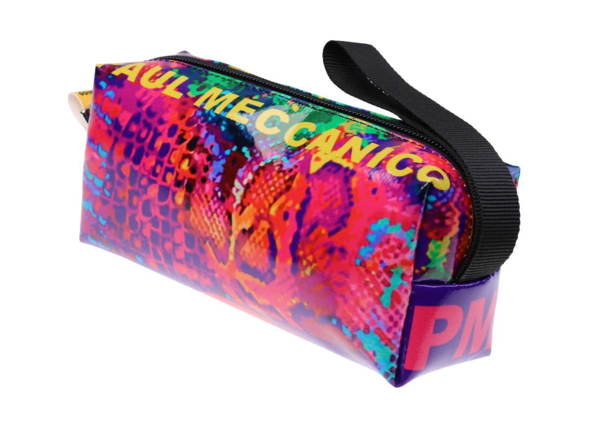 ...MULTICOLOR PENCIL CASE WITH ANIMALIER FANTASY.