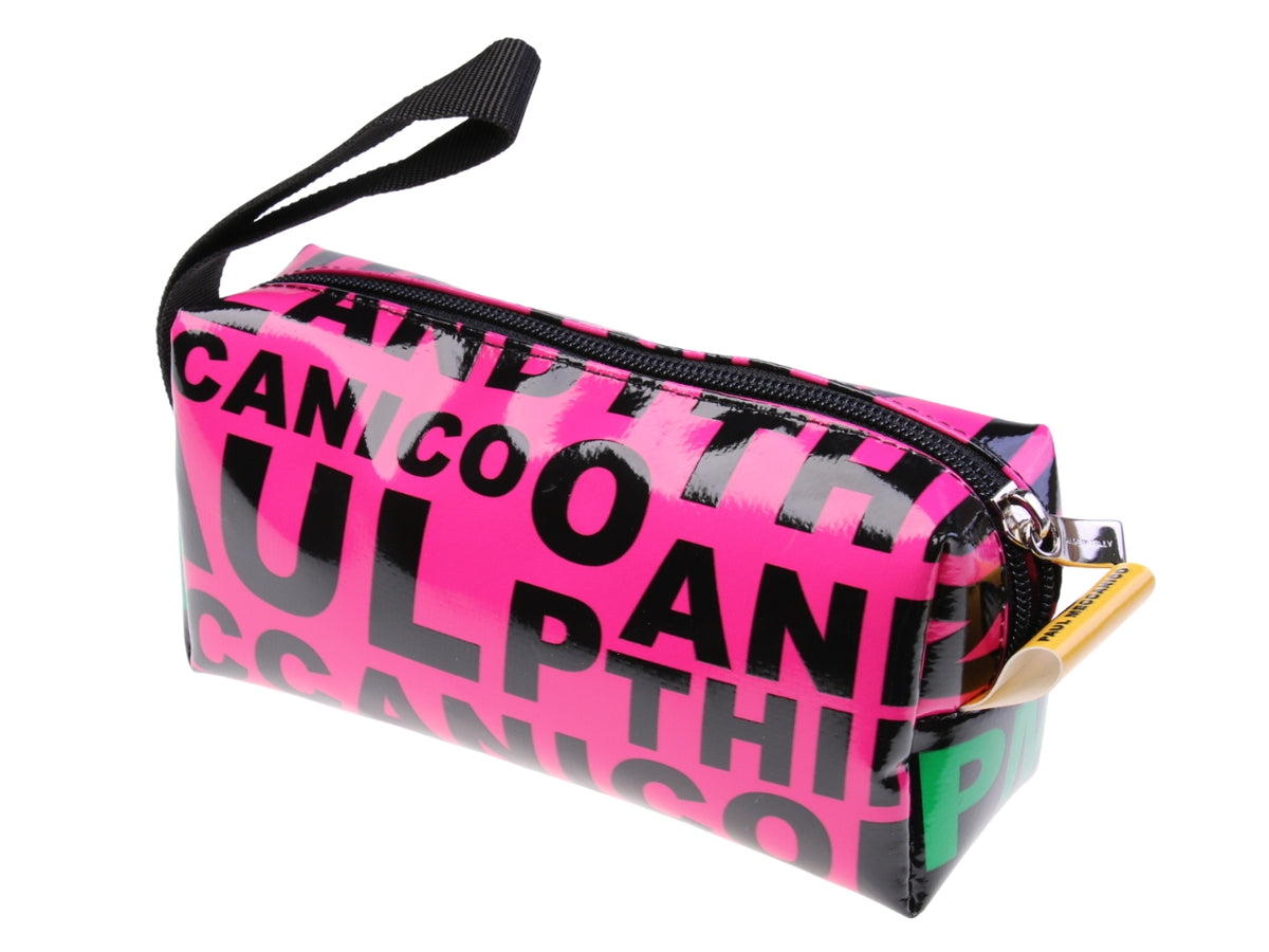 ...FUXIA PENCIL CASE WITH LETTERING FANTASY.