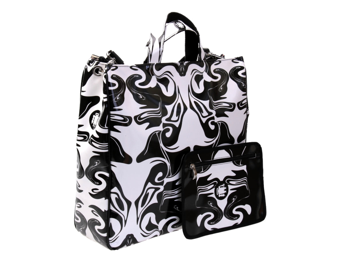 BLACK AND WHITE MAXI TOTE BAG. MODEL AIRSTONE MADE OF LORRY TARPAULIN.