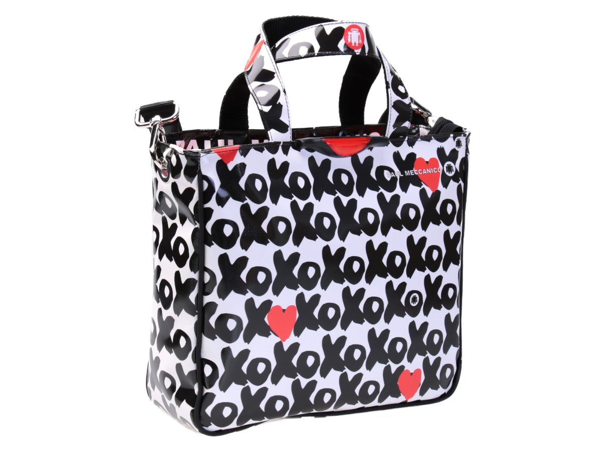 TOTE BAG BLACK AND WHITE &quot;XOXO&quot;. MODEL GLAM MADE OF LORRY TARPAULIN.