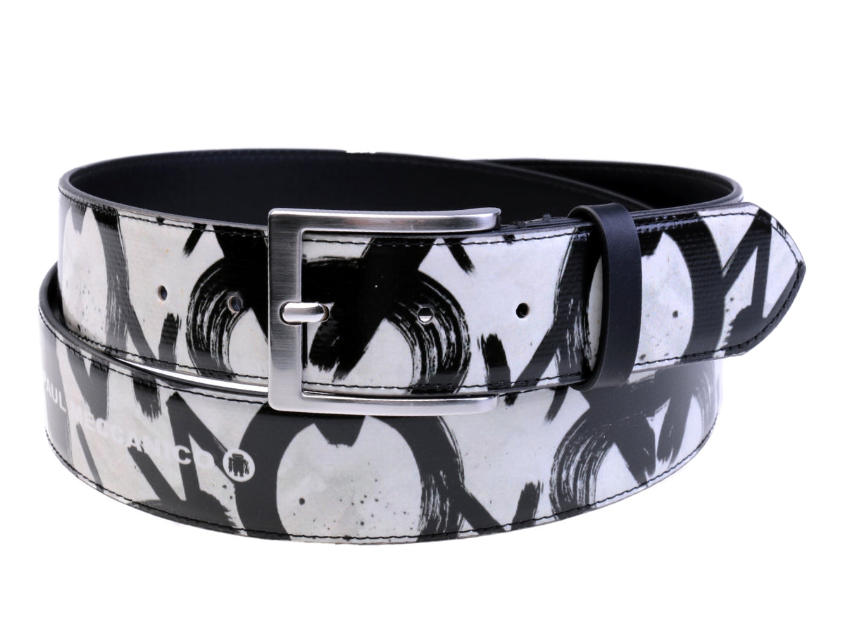 BLACK AND WHITE MEN&#39;S BELT WITH MURALES FANTASY MADE OF LORRY TARPAULIN.