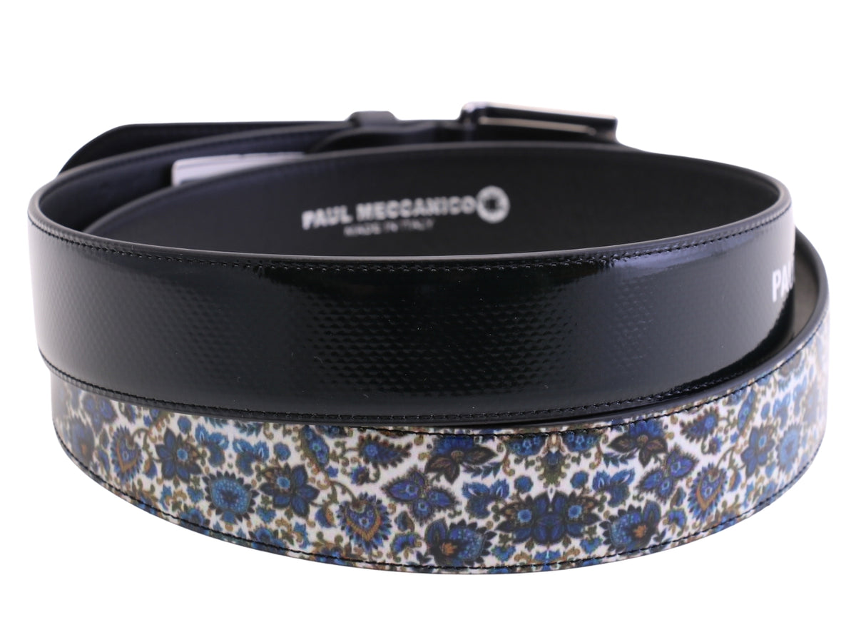 -BLUE MEN&#39;S BELT WITH FLORAL FANTASY MADE OF LORRY TARPAULIN.