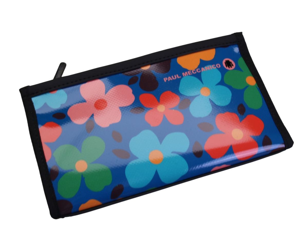 BLU LARGE WOMEN&#39;S WALLET WITH FLORAL FANTASY. MODEL PIT MADE OF LORRY TARPAULIN.