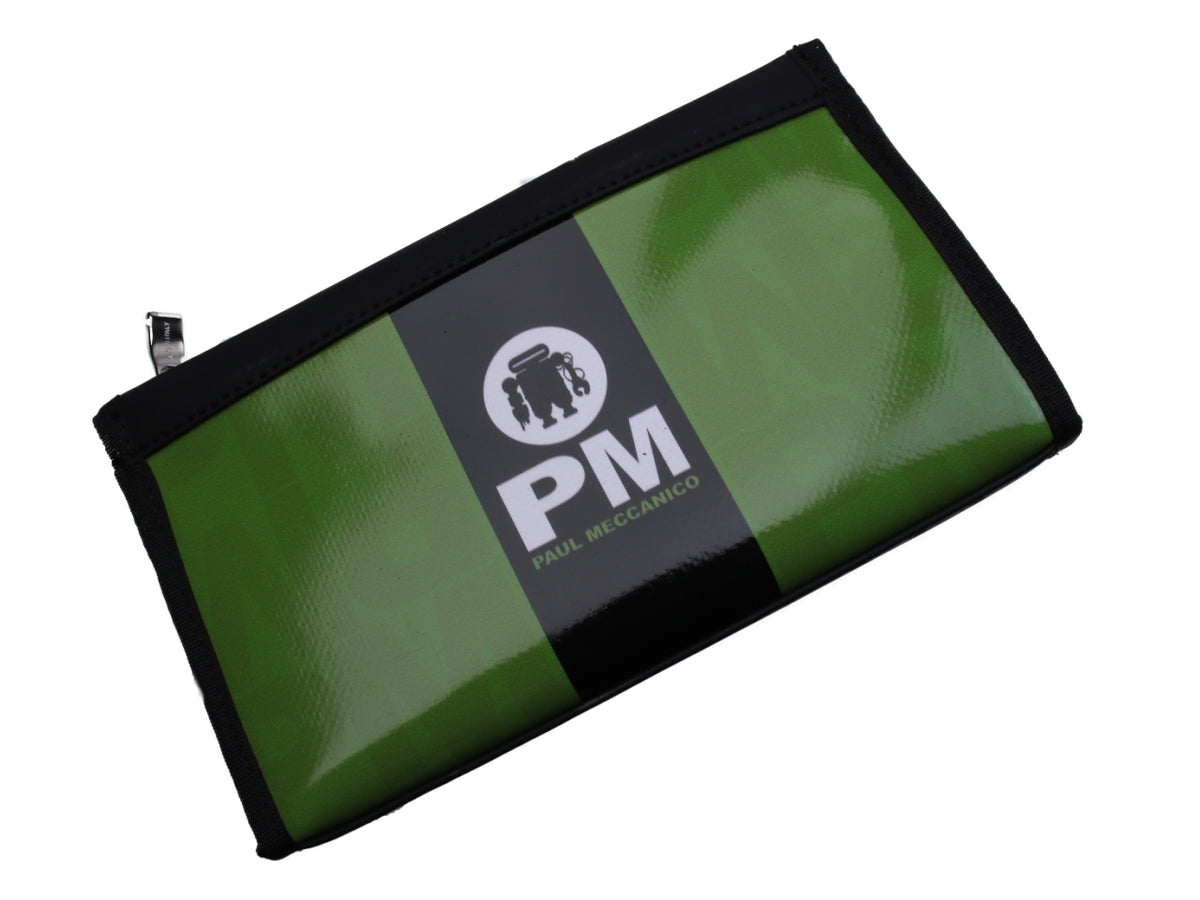 LARGE GREEN WOMEN&#39;S WALLET WITH LETTERS. MODEL PIT MADE OF LORRY TARPAULIN. - Limited Edition Paul Meccanico