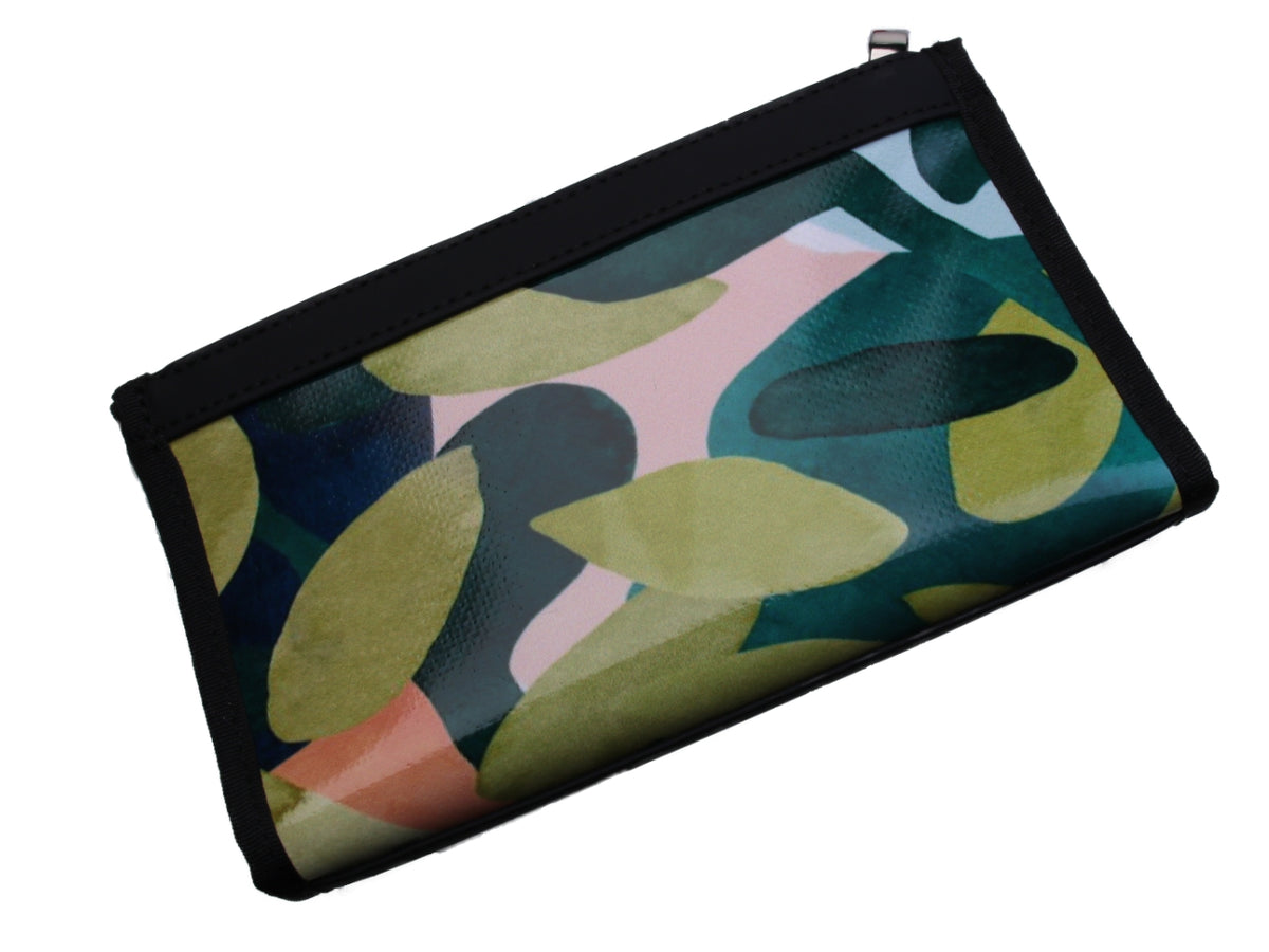LARGE WOMEN&#39;S WALLET &quot;LEAVES&quot;. MODEL PIT MADE OF LORRY TARPAULIN. - Limited Edition Paul Meccanico